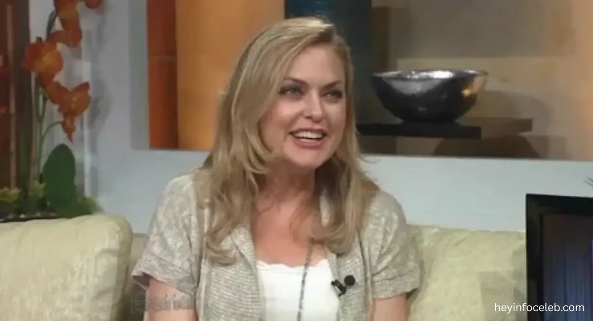 elaine-hendrix-age-biography-career-and-personal-life